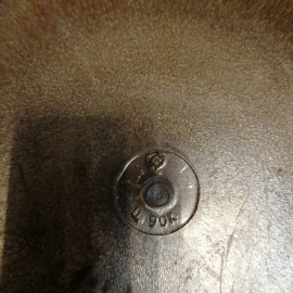 Шкатулка карболитовая, СССР, диаметр 20 см. Картинка 4